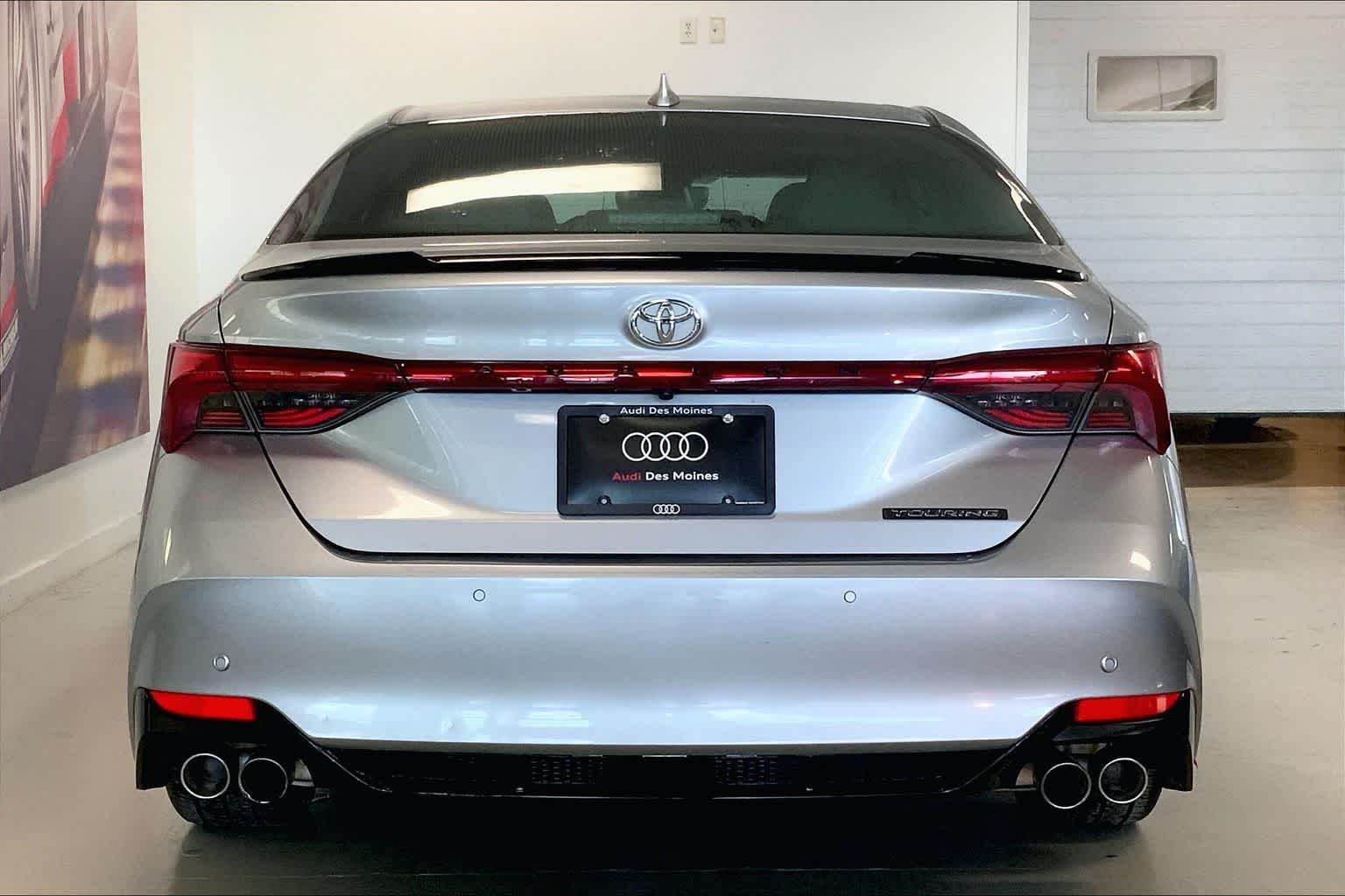 Thumbnail: 2020 Toyota Avalon - 4