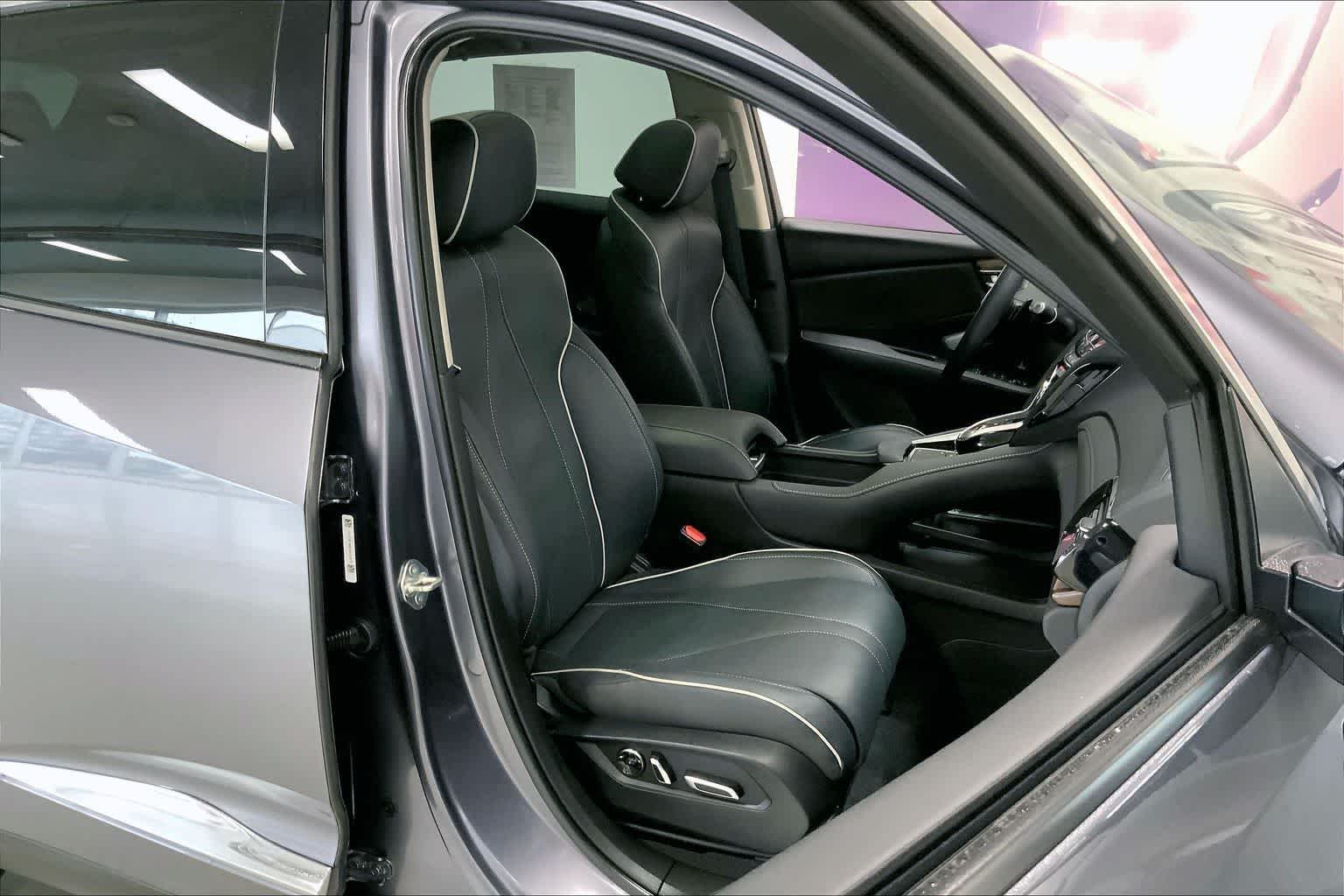 Thumbnail: 2021 Acura RDX - 12