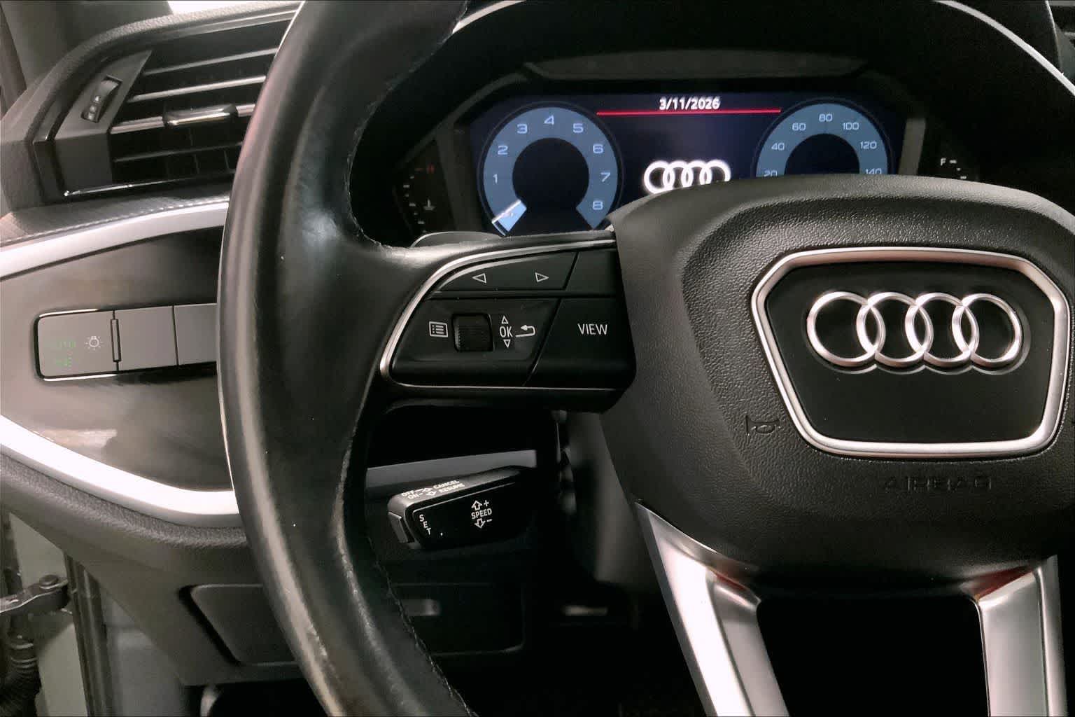 Thumbnail: 2022 Audi Q3 - 21