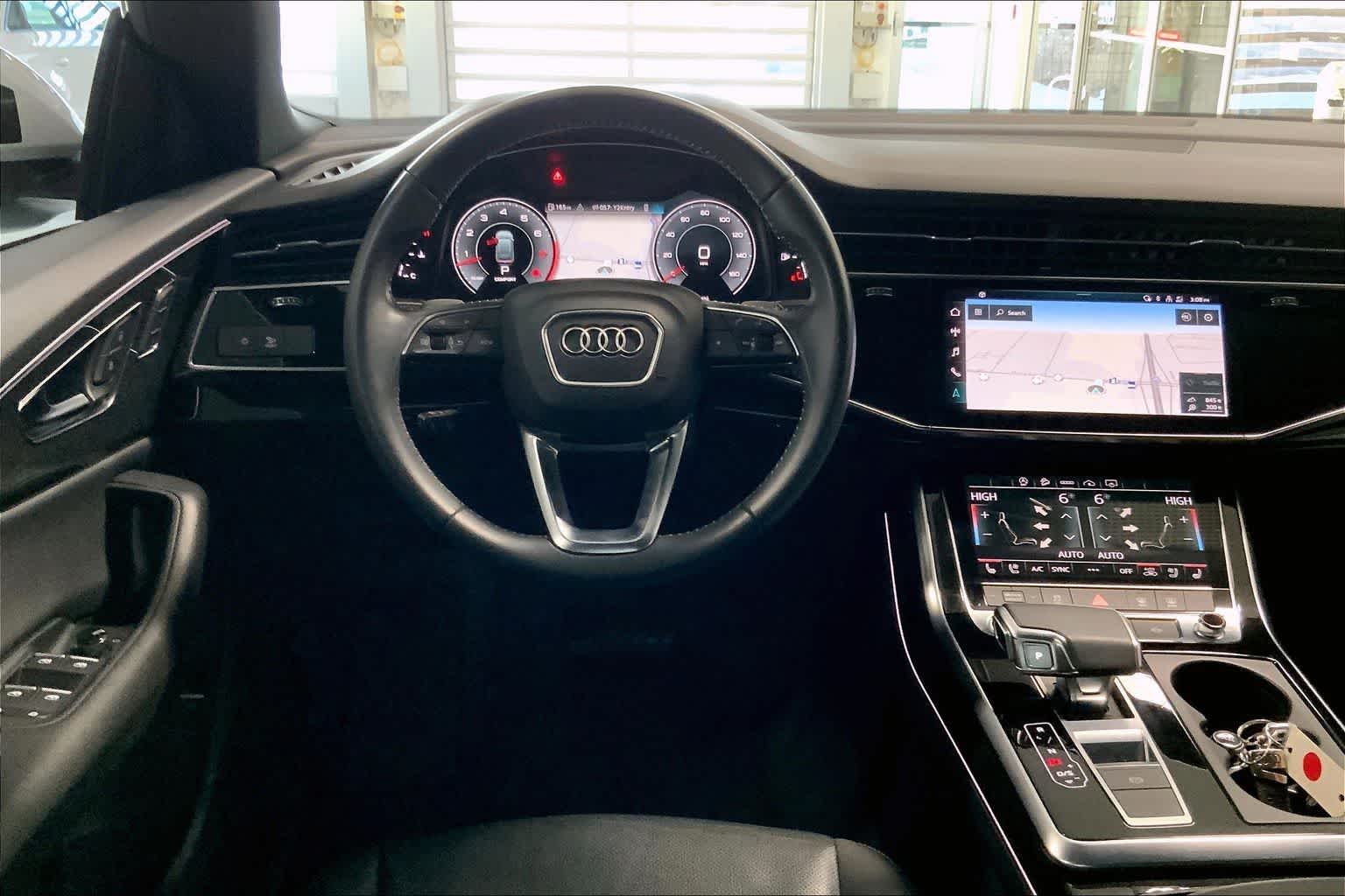 Thumbnail: 2021 Audi Q8 - 14