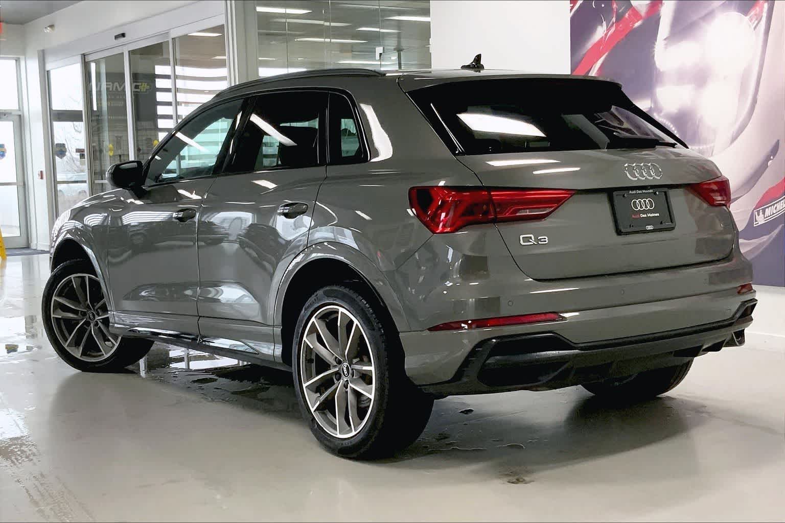 Thumbnail: 2022 Audi Q3 - 4