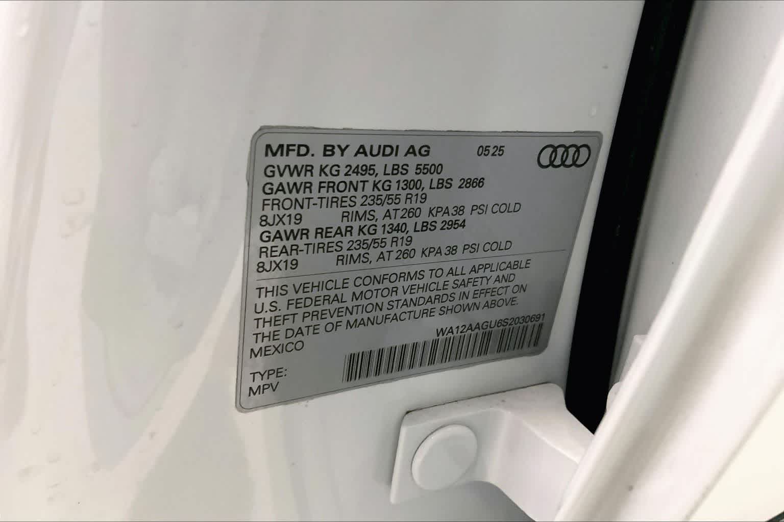 Thumbnail: 2025 Audi Q5 - 18