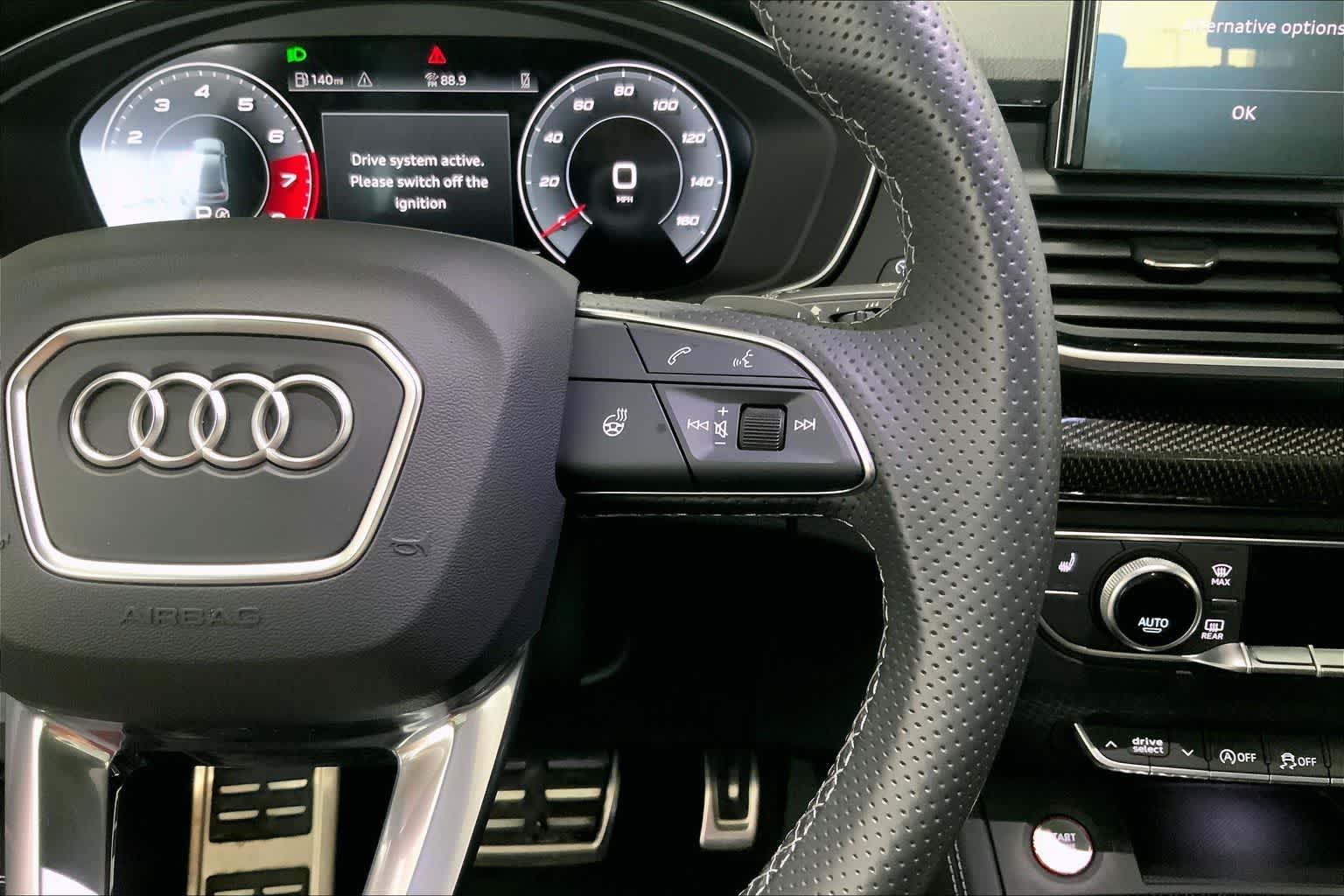 Thumbnail: 2024 Audi SQ5 - 23