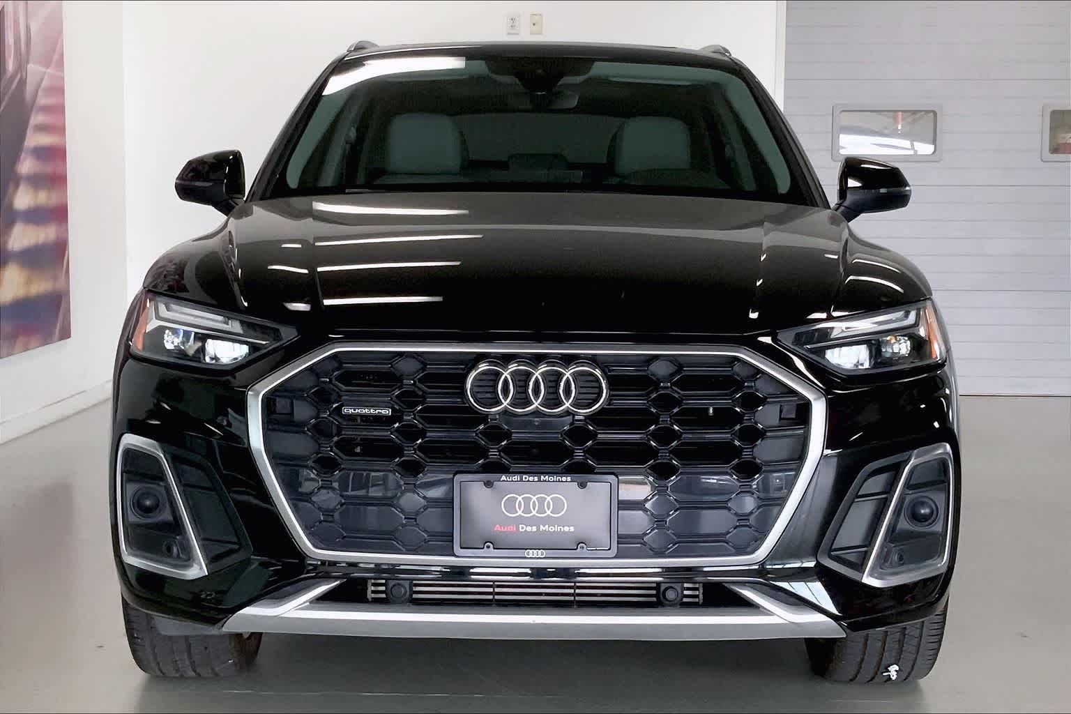 Thumbnail: 2022 Audi Q5 - 6