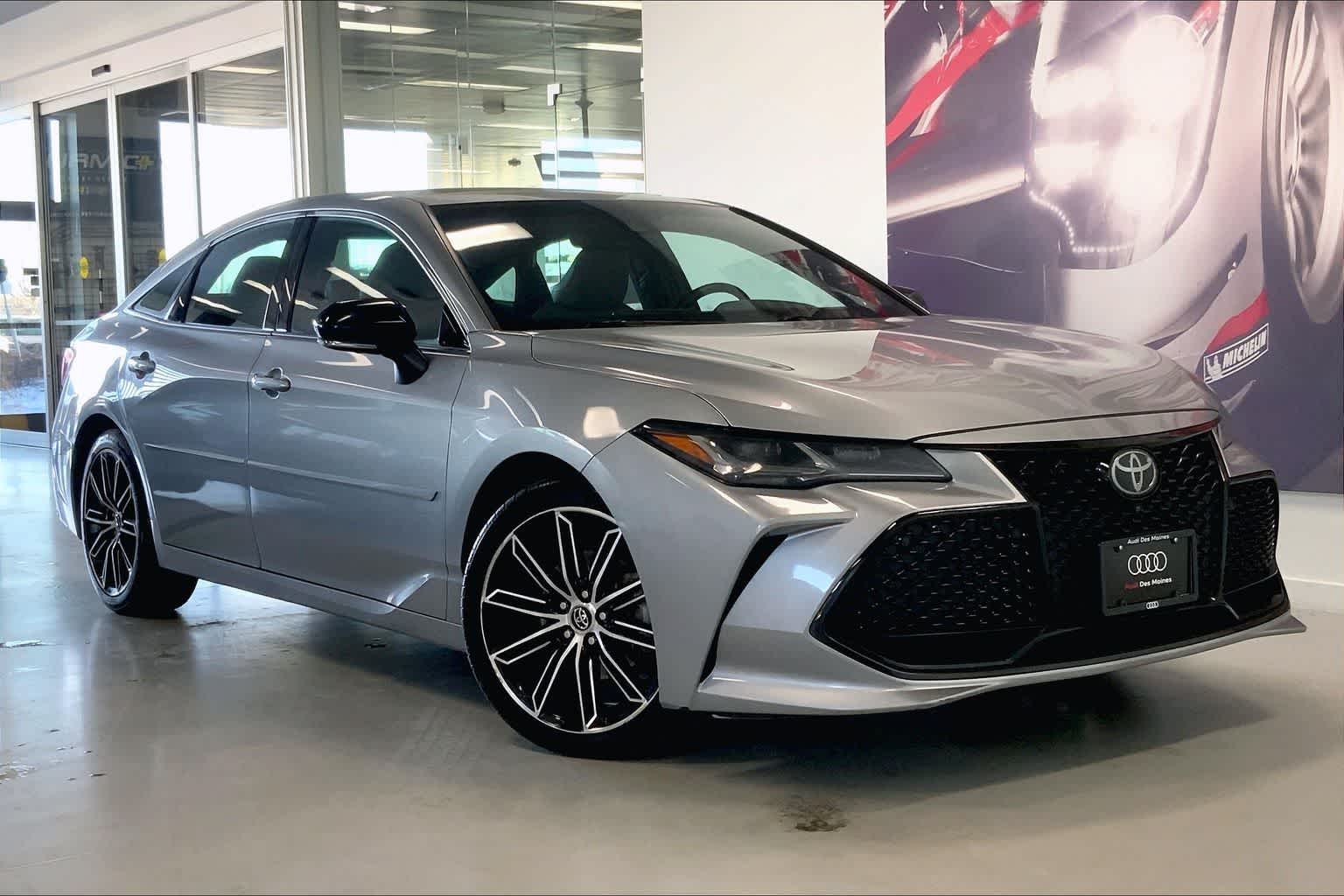 Thumbnail: 2020 Toyota Avalon - 19