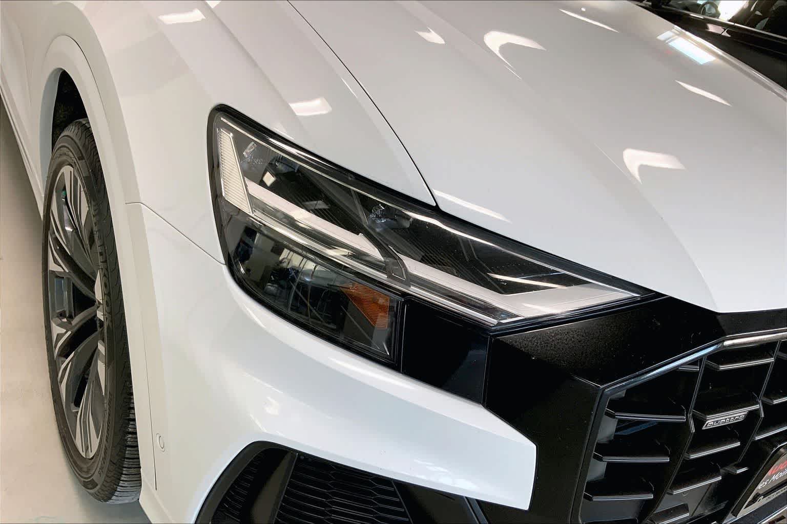 Thumbnail: 2021 Audi Q8 - 31