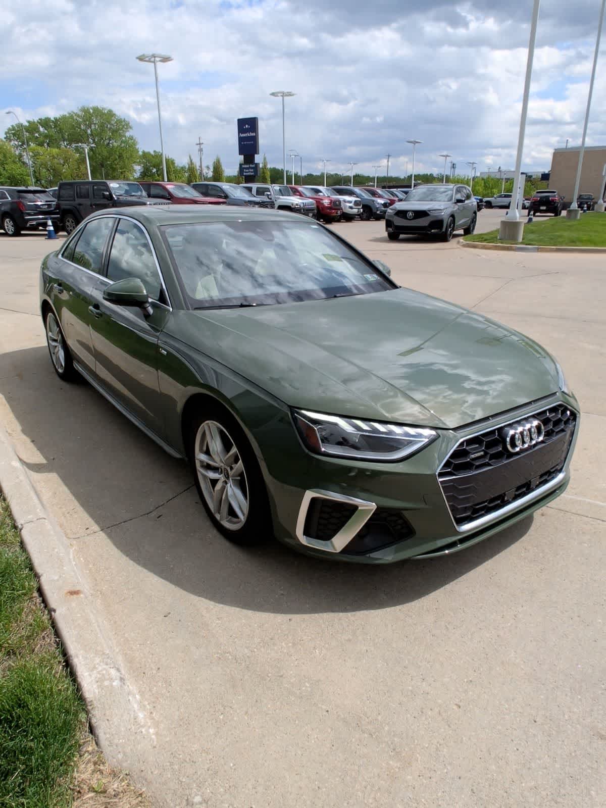 Thumbnail: 2023 Audi A4 - 7