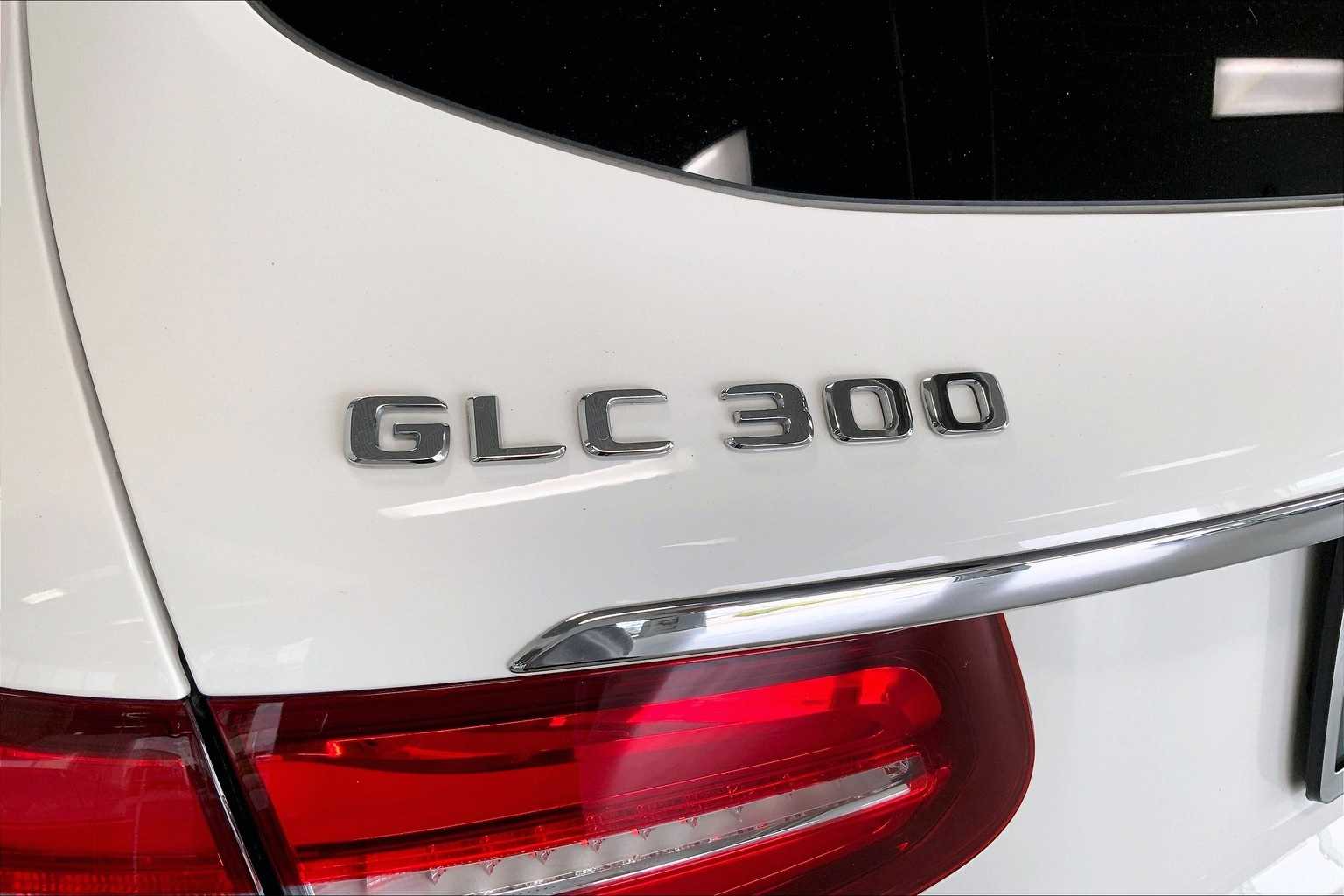 Thumbnail: 2018 Mercedes-Benz GLC - 7