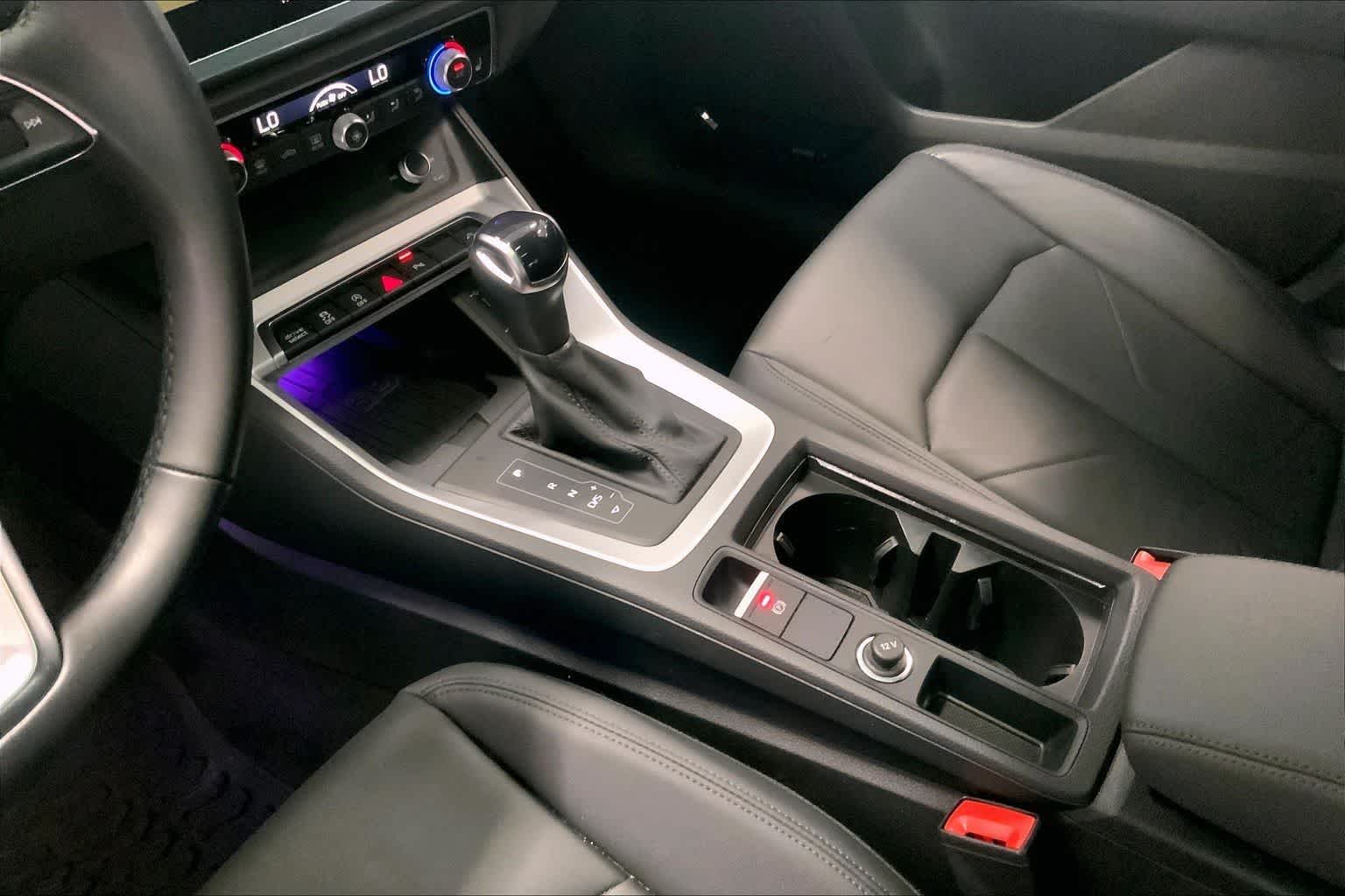 Thumbnail: 2023 Audi Q3 - 14
