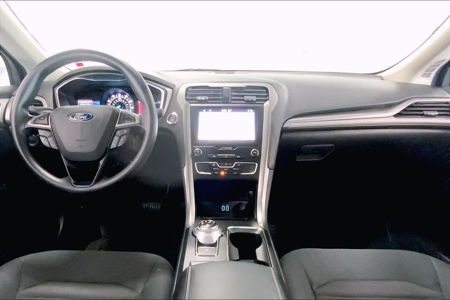 Thumbnail: 2019 Ford Fusion - 9