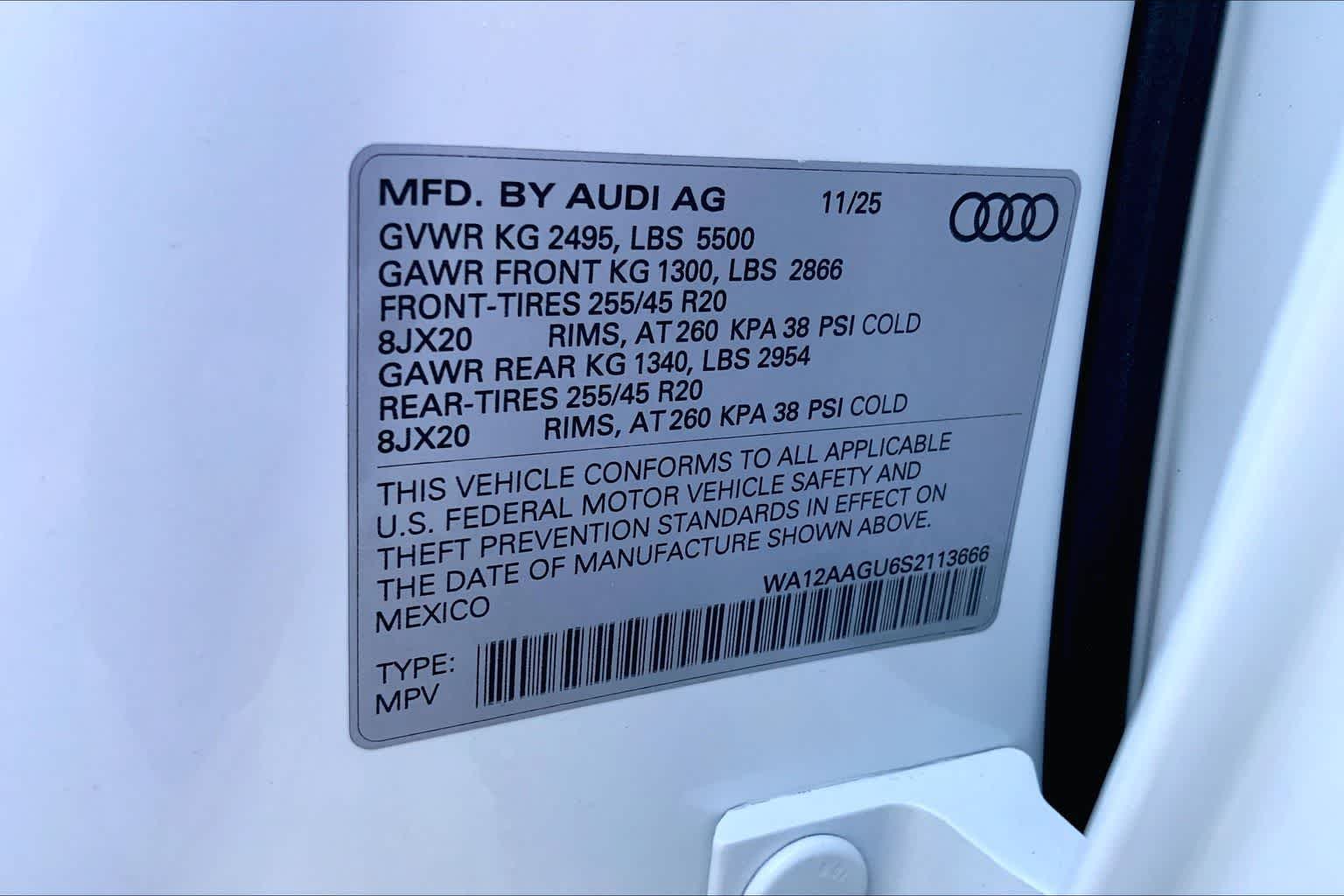 Thumbnail: 2025 Audi Q5 - 22