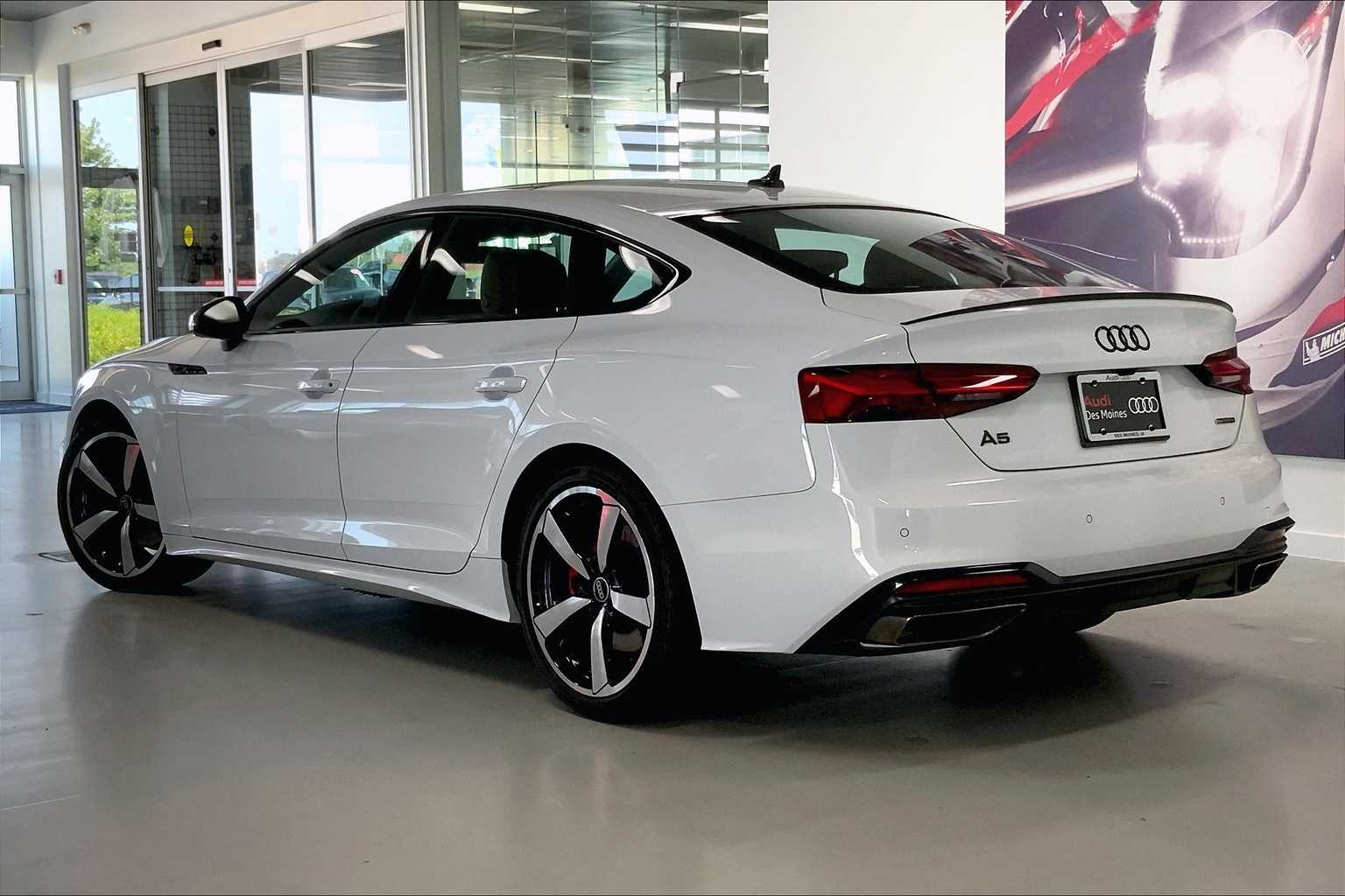 2024 Audi A5 S line Quattro Premium Plus photo 4