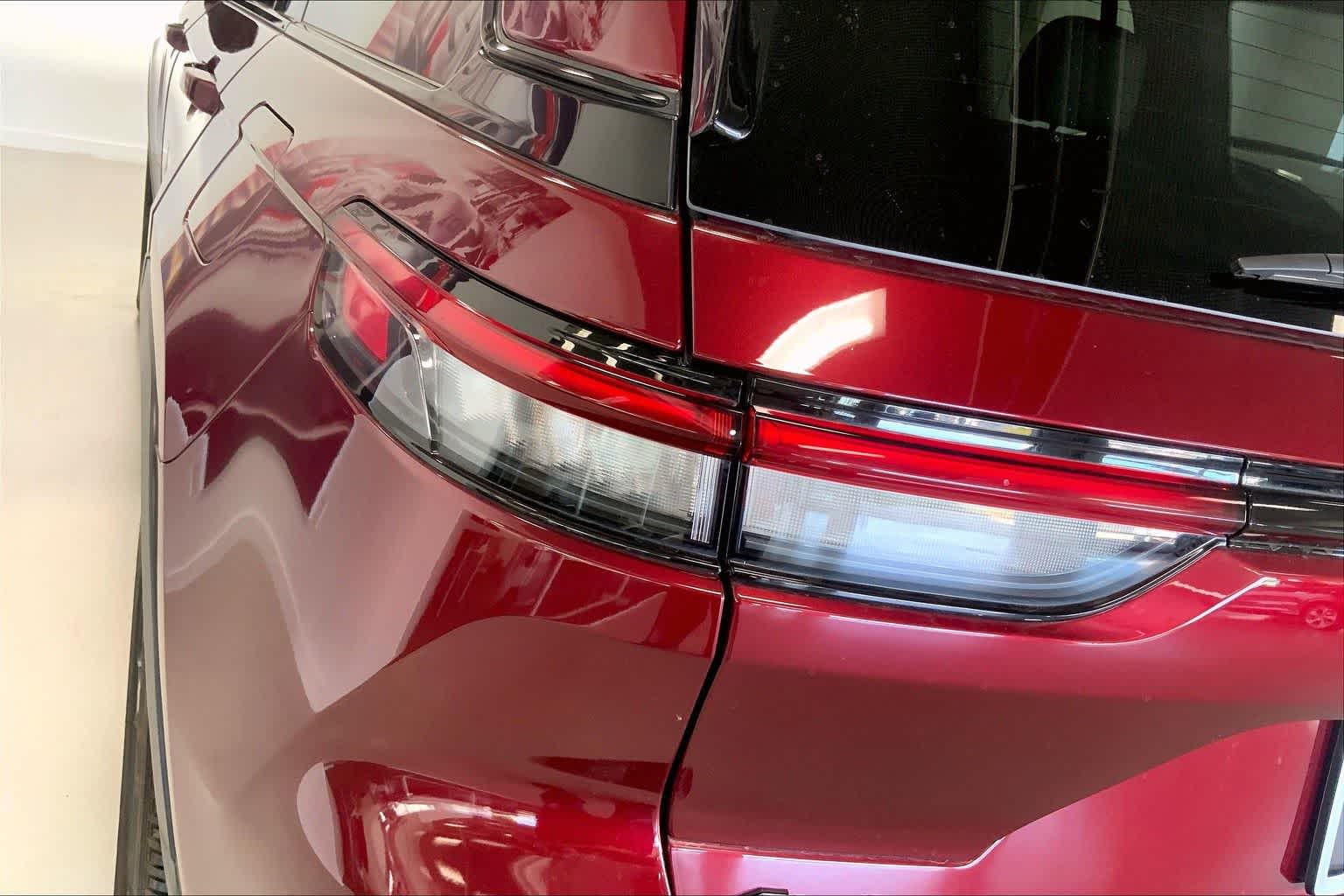 Thumbnail: 2023 Jeep Grand Cherokee - 29