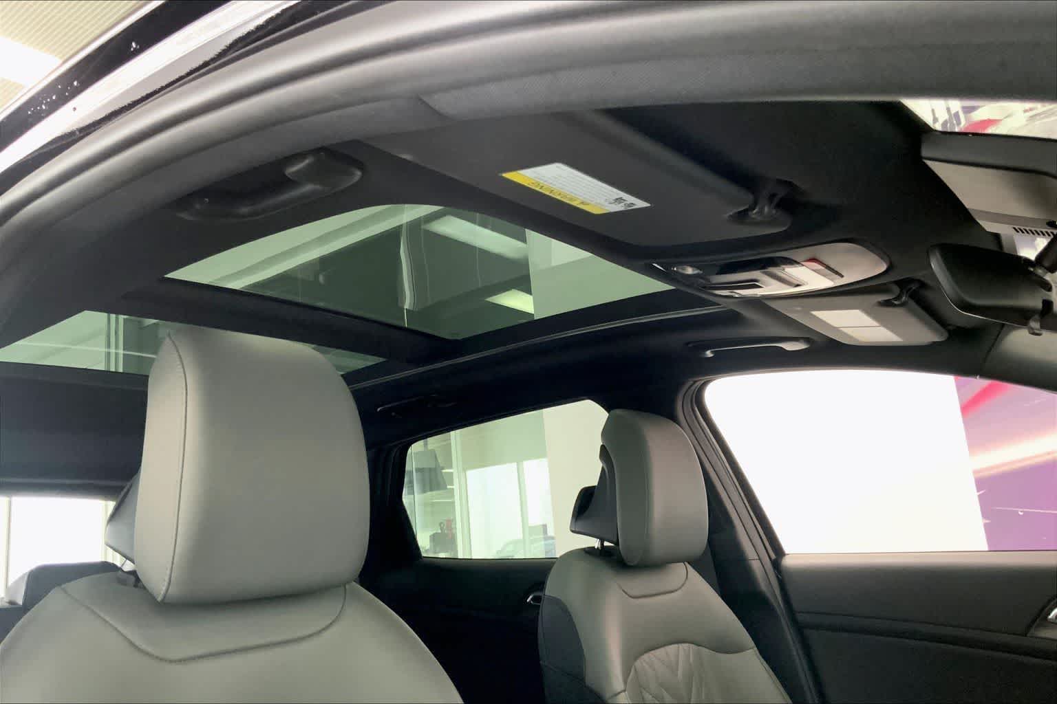 Thumbnail: 2023 Kia Sportage - 27