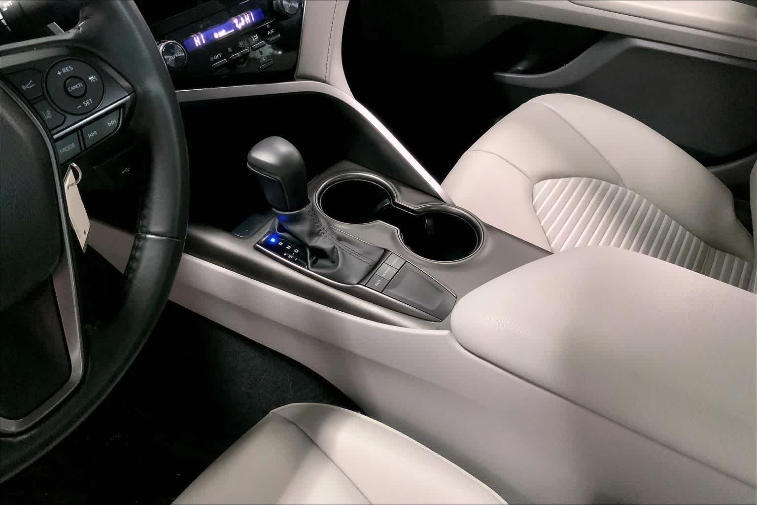 Thumbnail: 2024 Toyota Camry - 15