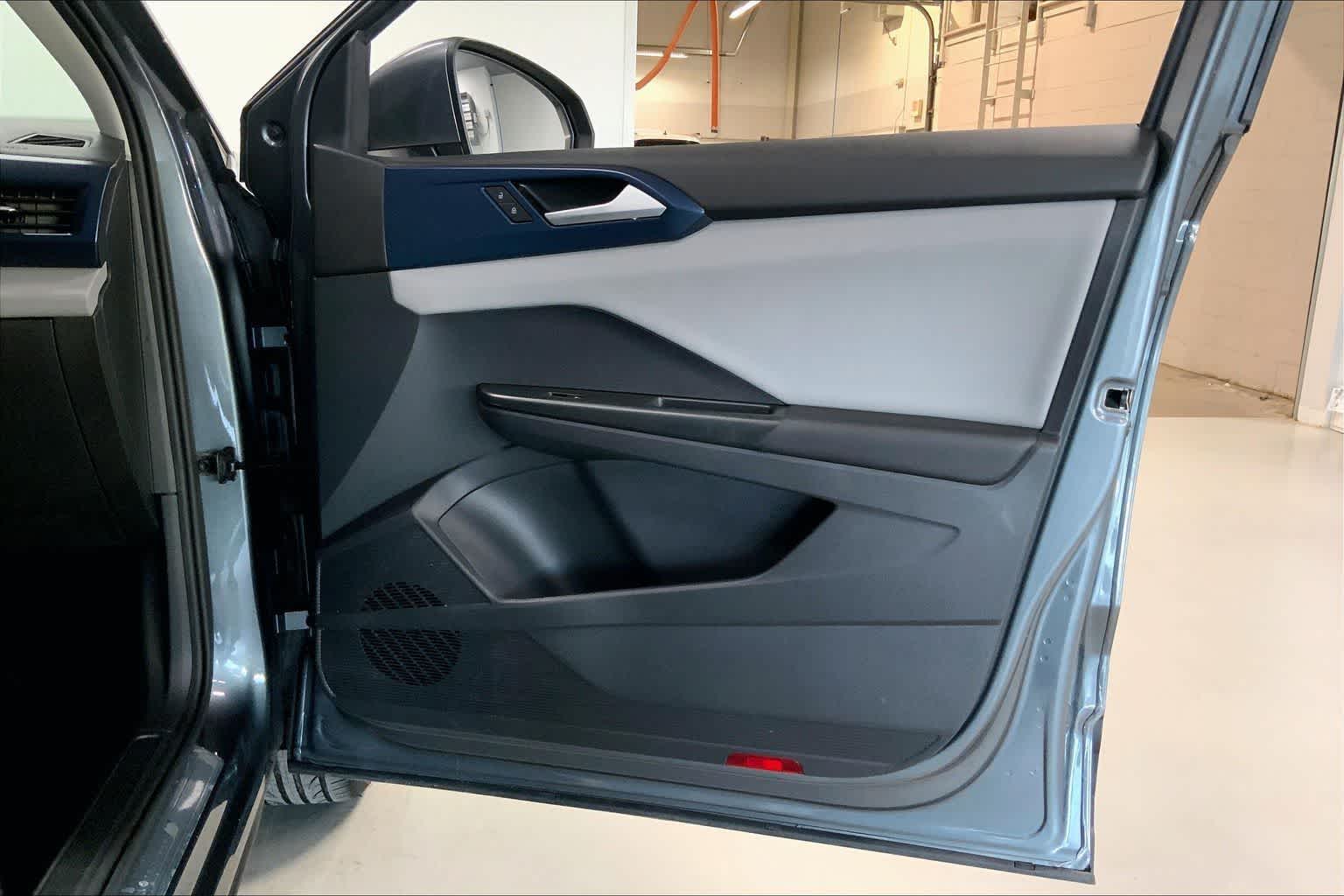 Thumbnail: 2023 Volkswagen Taos - 26