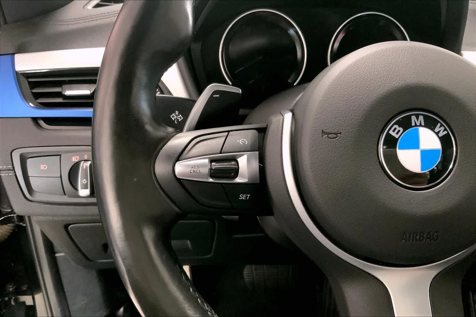 Thumbnail: 2022 BMW X1 - 20