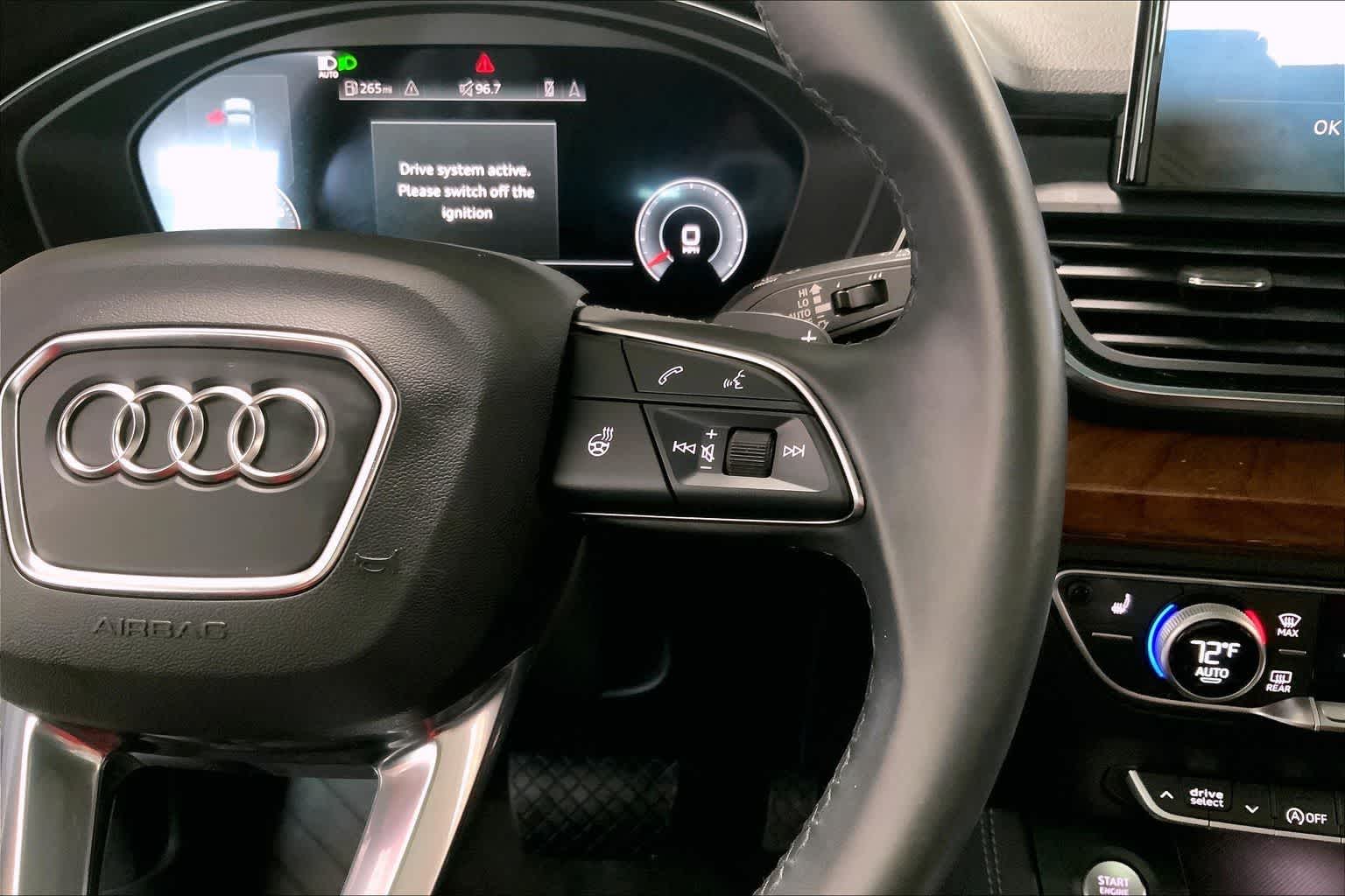 Thumbnail: 2023 Audi Q5 - 23