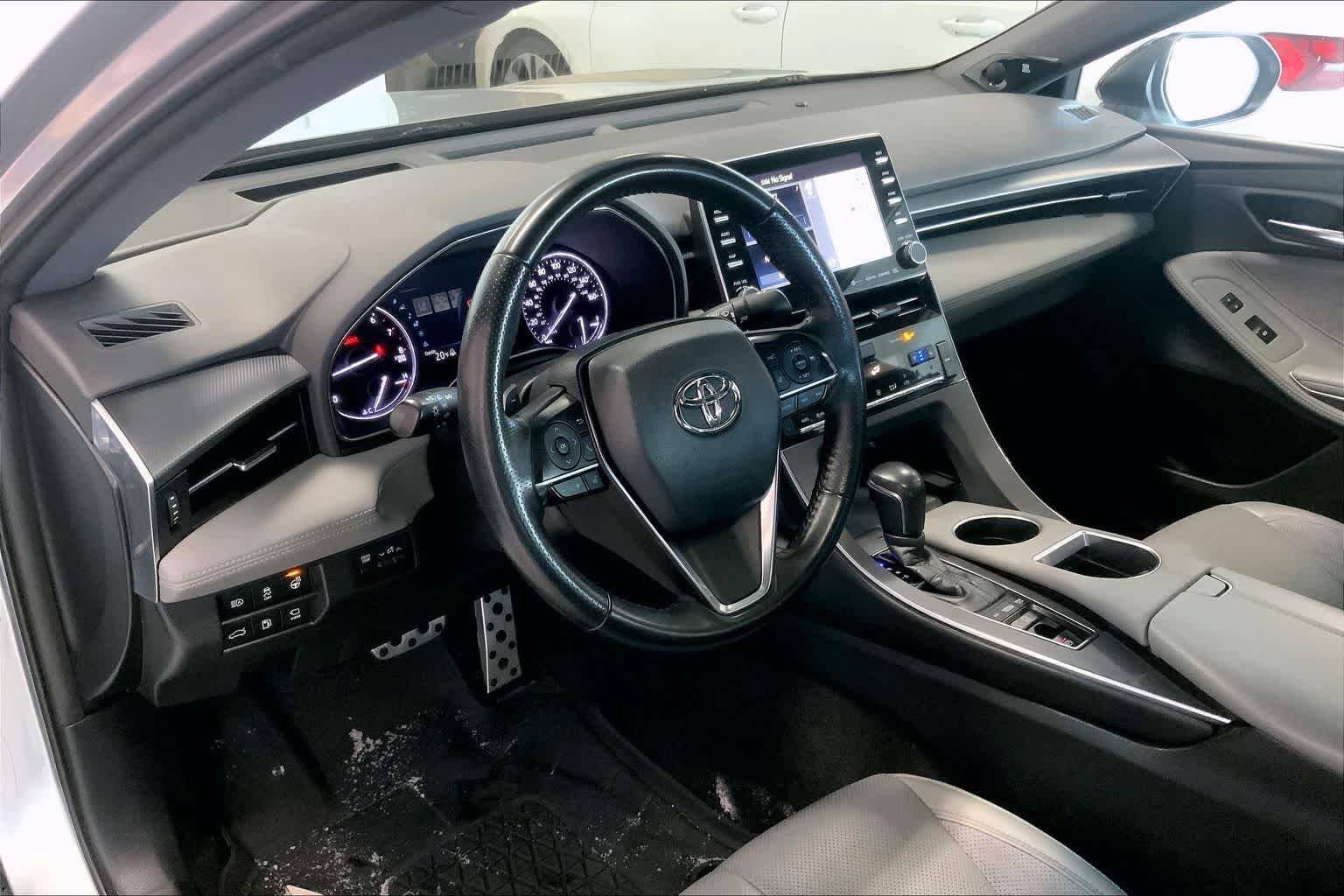 Thumbnail: 2020 Toyota Avalon - 2