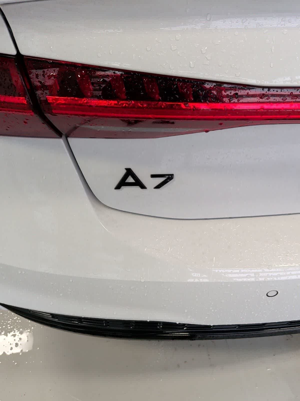 Thumbnail: 2023 Audi A7 - 7