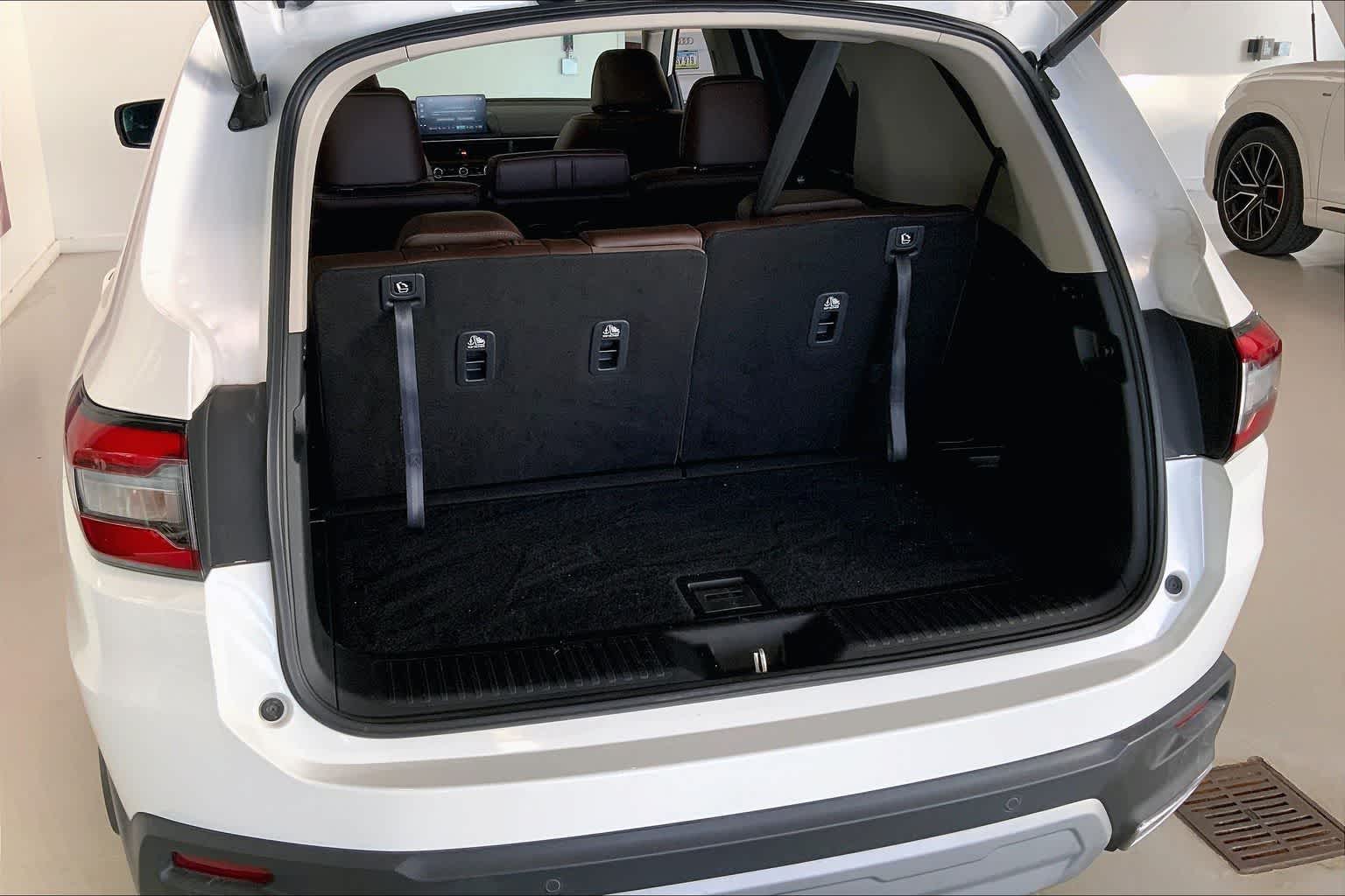 Thumbnail: 2024 Honda Pilot - 16