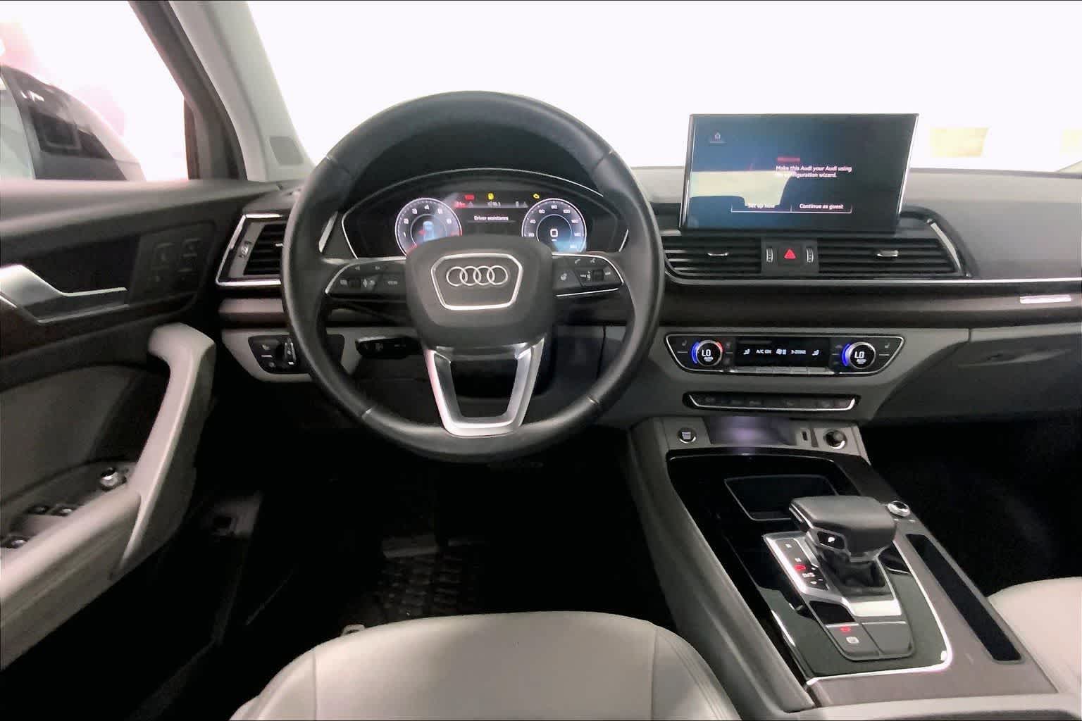 Thumbnail: 2022 Audi Q5 - 12