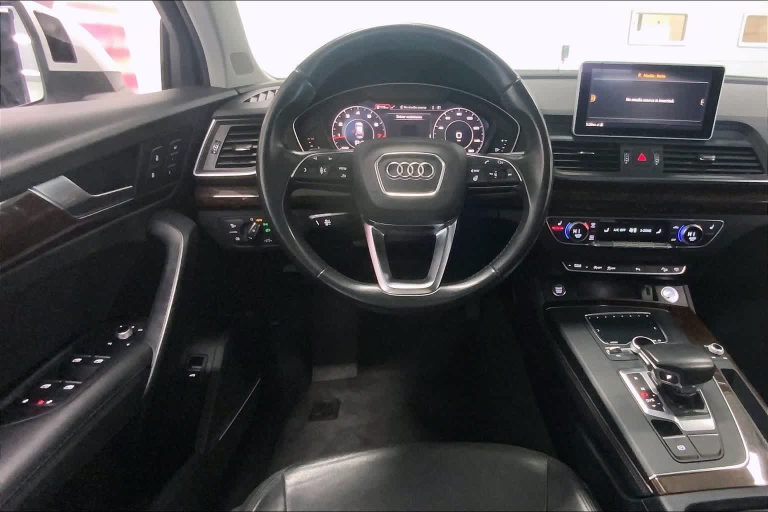 Thumbnail: 2019 Audi Q5 - 13