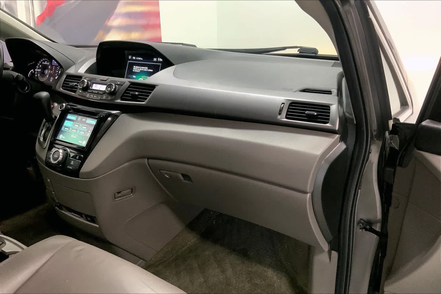 Thumbnail: 2014 Honda Odyssey - 20