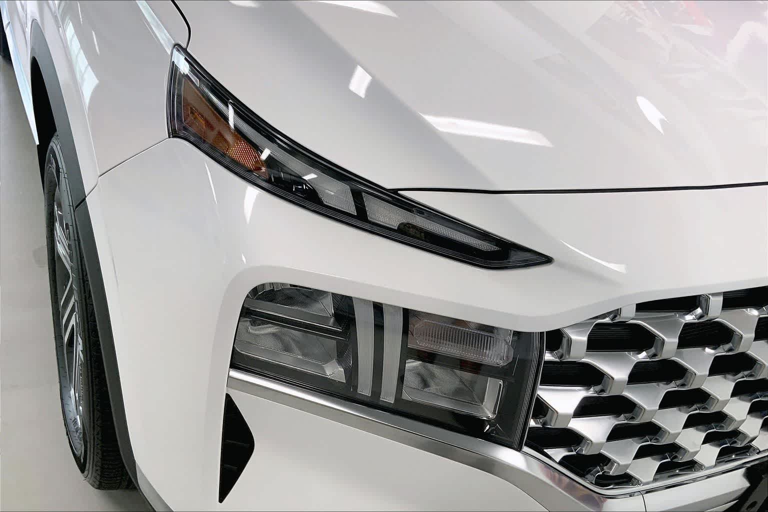 Thumbnail: 2023 Hyundai Santa Fe - 28