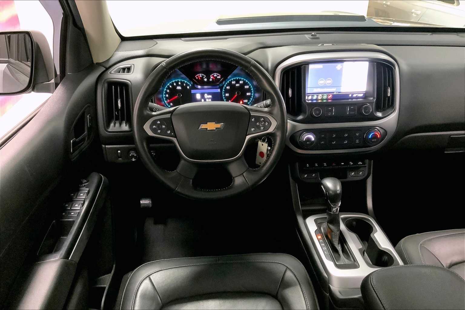 Thumbnail: 2022 Chevrolet Colorado - 13