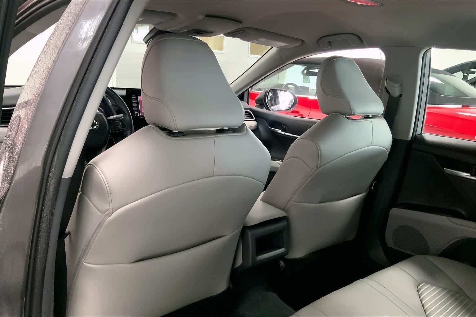 Thumbnail: 2024 Toyota Camry - 11