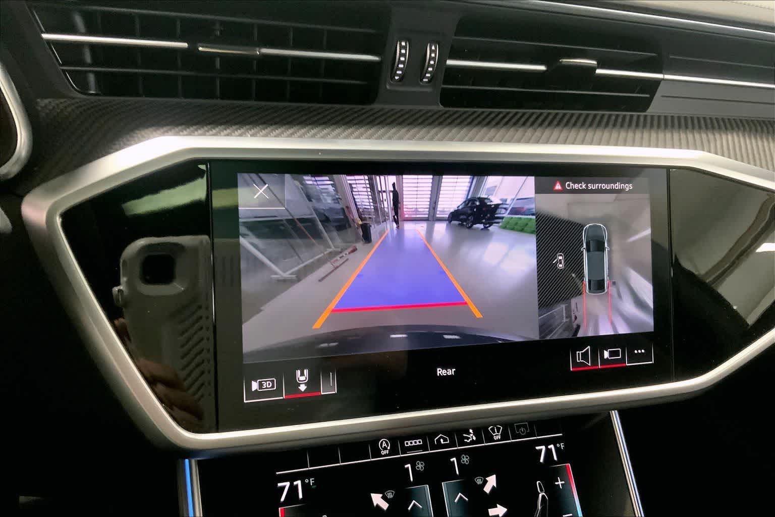 Thumbnail: 2022 Audi RS 7 - 23