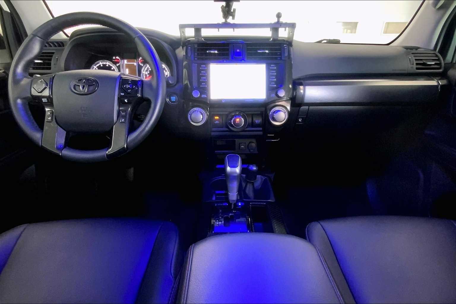 Thumbnail: 2023 Toyota 4Runner - 9