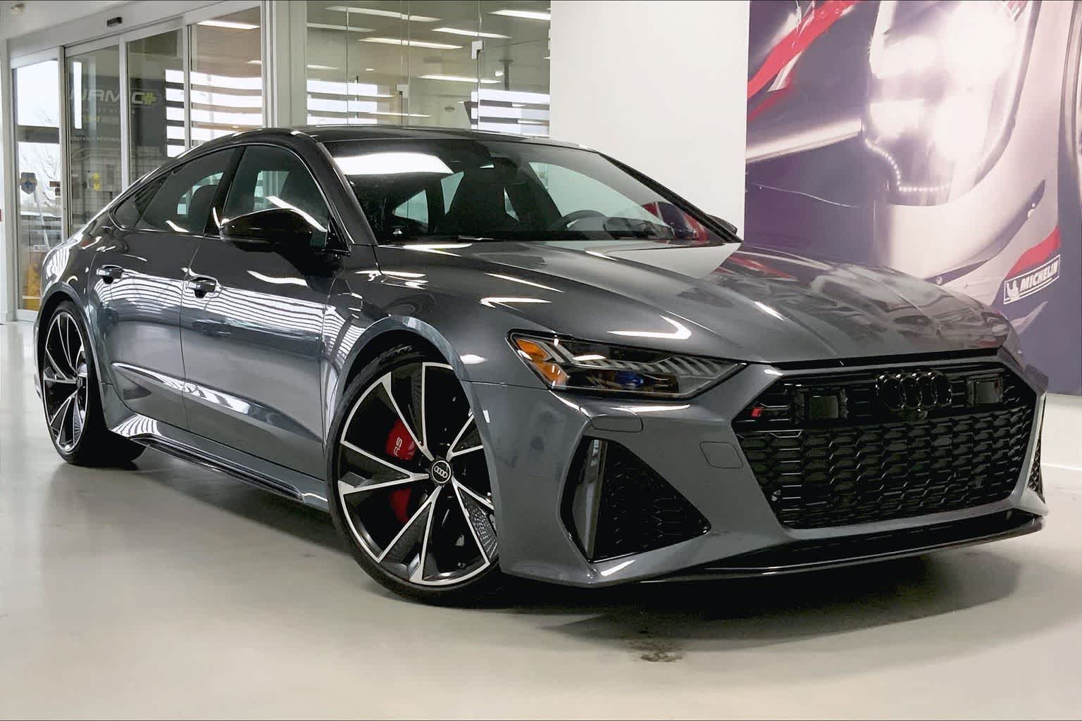 Thumbnail: 2022 Audi RS 7 - 19