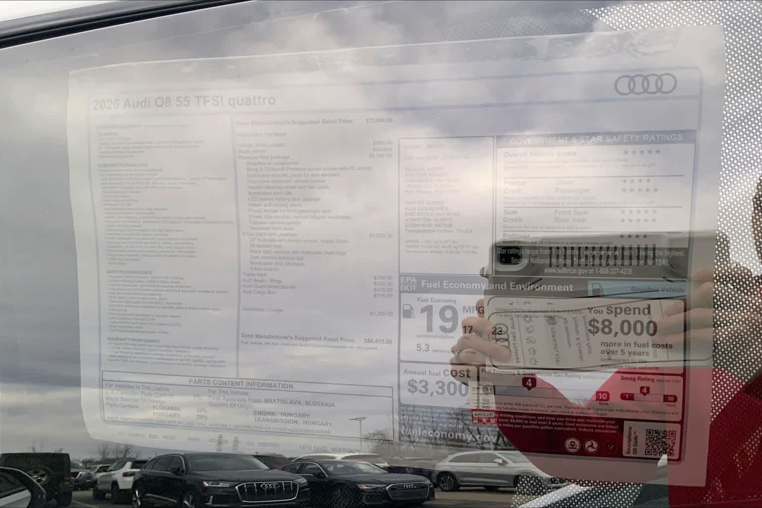 Thumbnail: 2026 Audi Q8 - 22