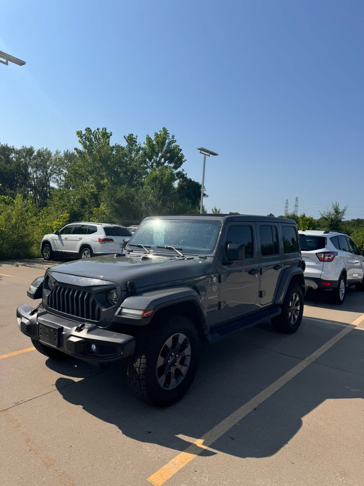 Thumbnail: 2019 Jeep Wrangler - 3