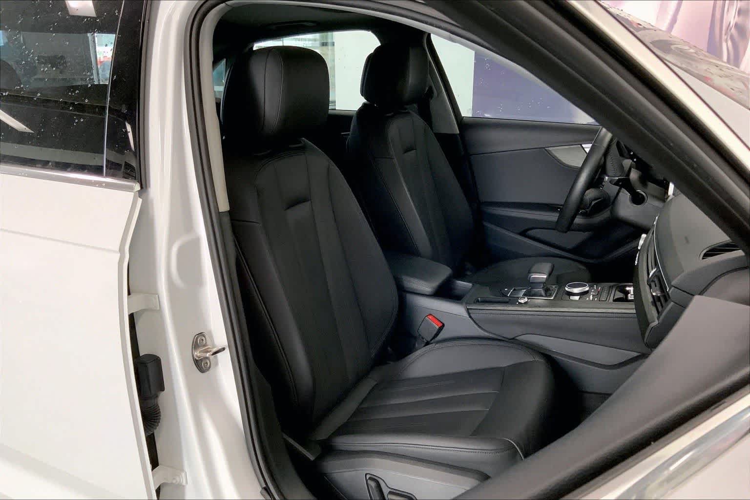 Thumbnail: 2019 Audi A4 - 13