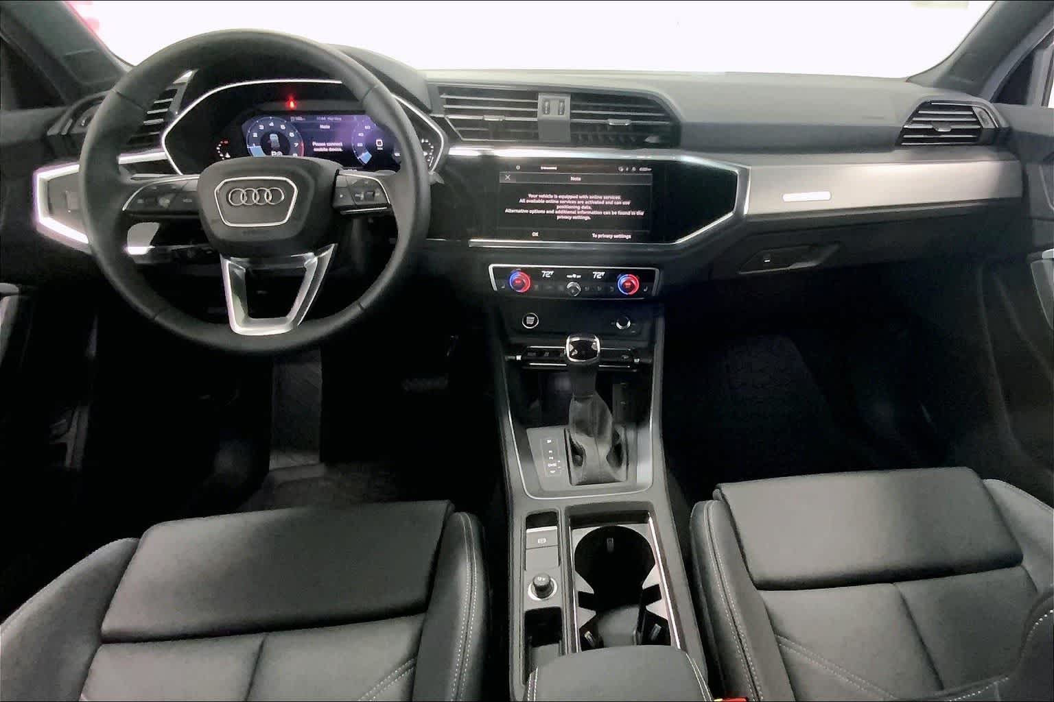 Thumbnail: 2025 Audi Q3 - 9