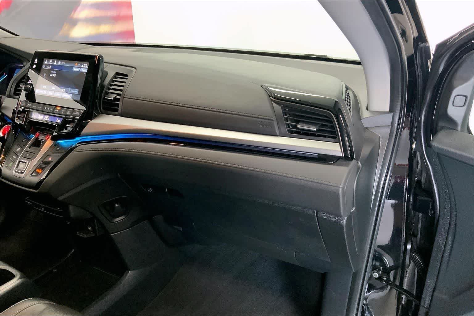 Thumbnail: 2023 Honda Odyssey - 19