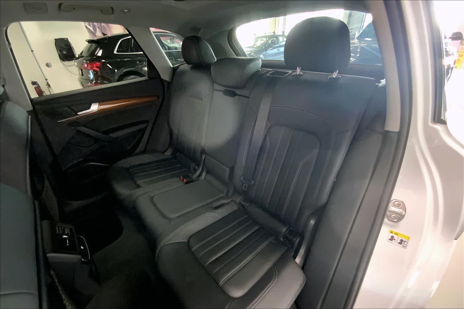 Thumbnail: 2023 Audi Q5 - 27