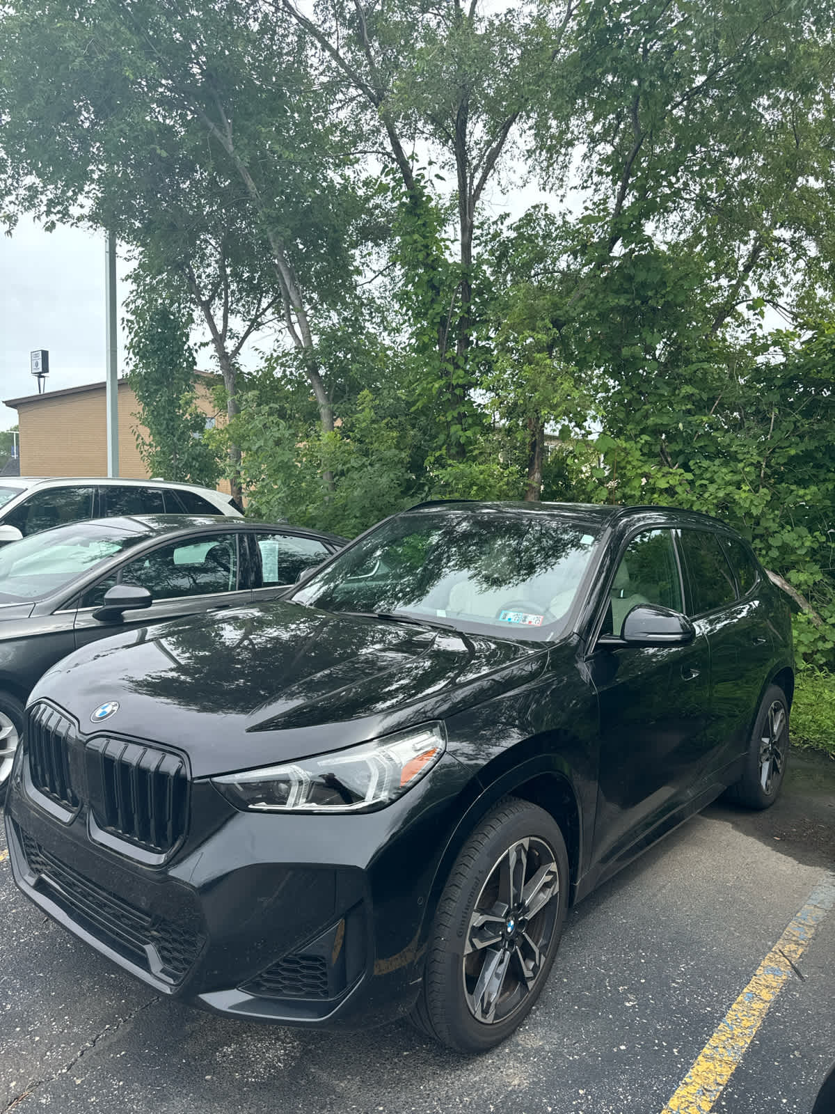 Thumbnail: 2023 BMW X1 - 3