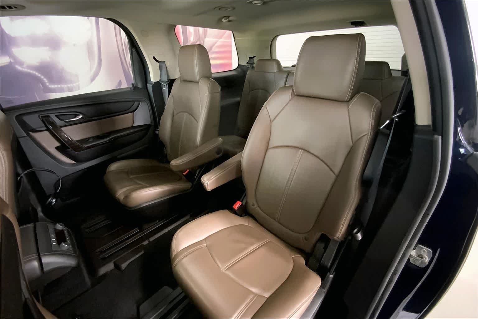 Thumbnail: 2017 GMC Acadia - 24