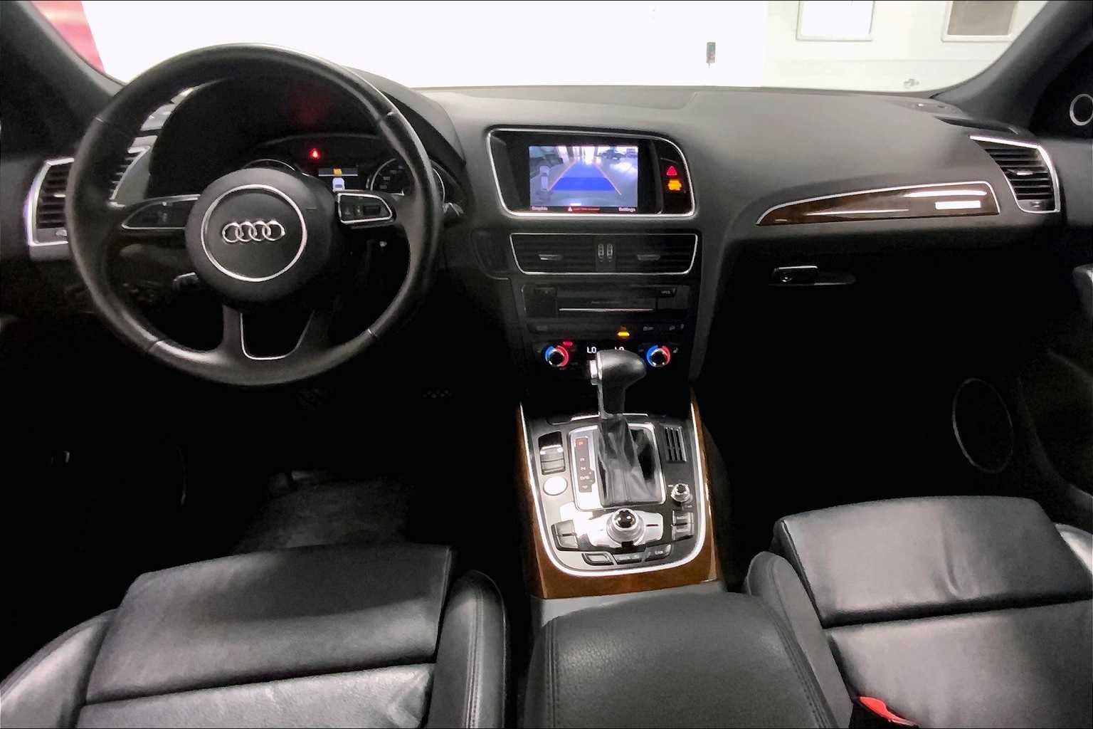 Thumbnail: 2015 Audi Q5 - 8
