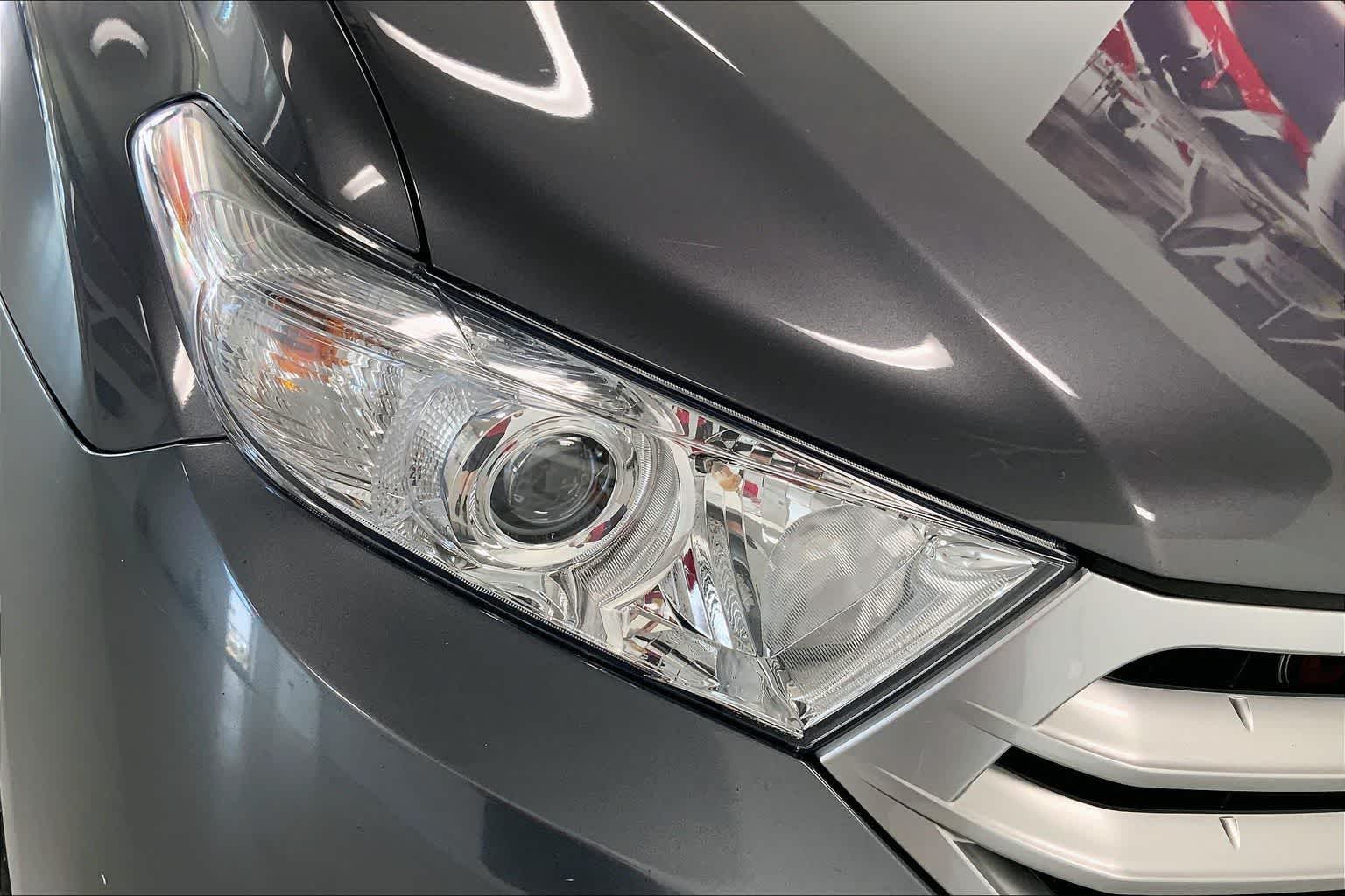 Thumbnail: 2011 Toyota Highlander - 27