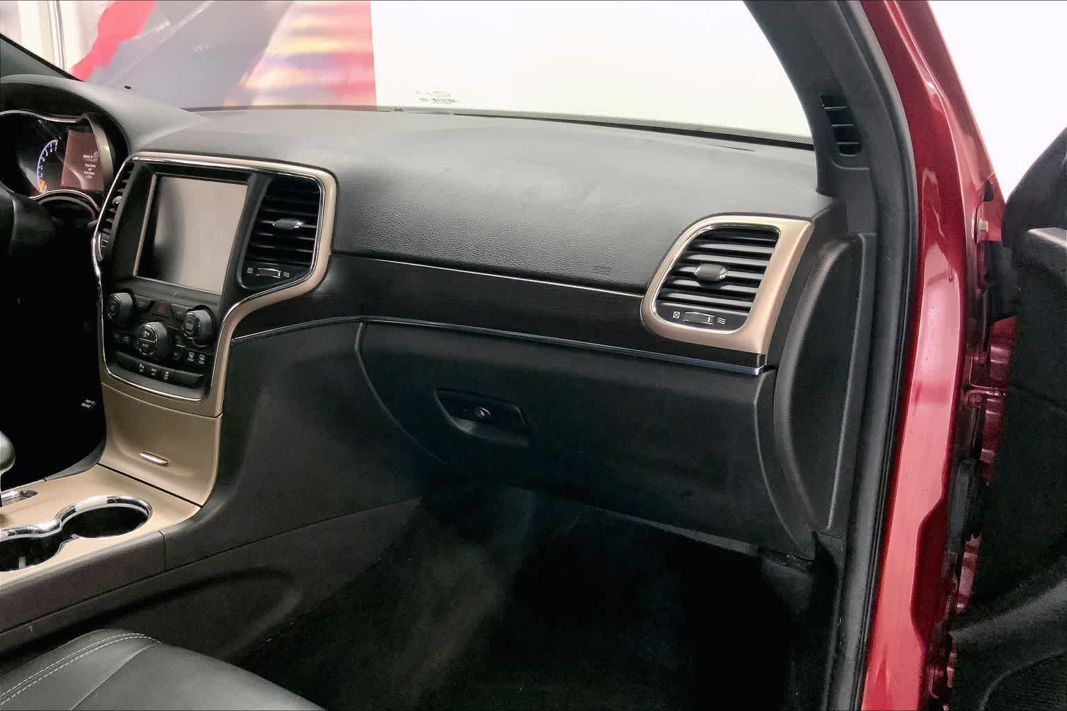 Thumbnail: 2014 Jeep Grand Cherokee - 20