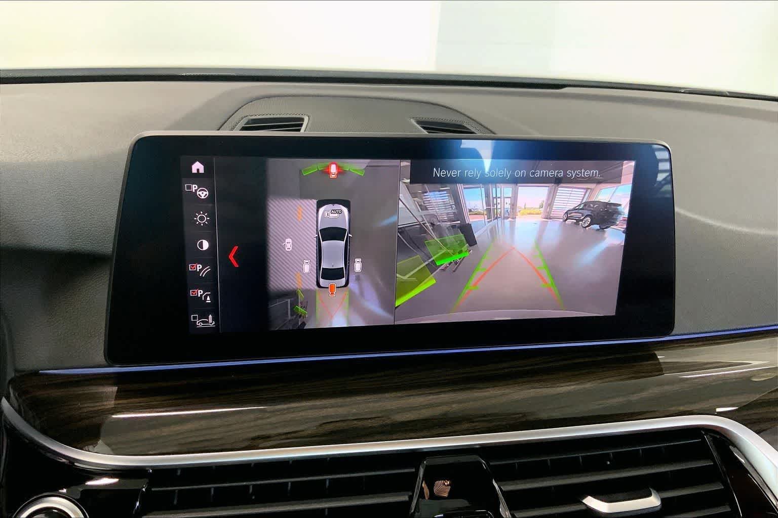 Thumbnail: 2019 BMW 5 Series - 24