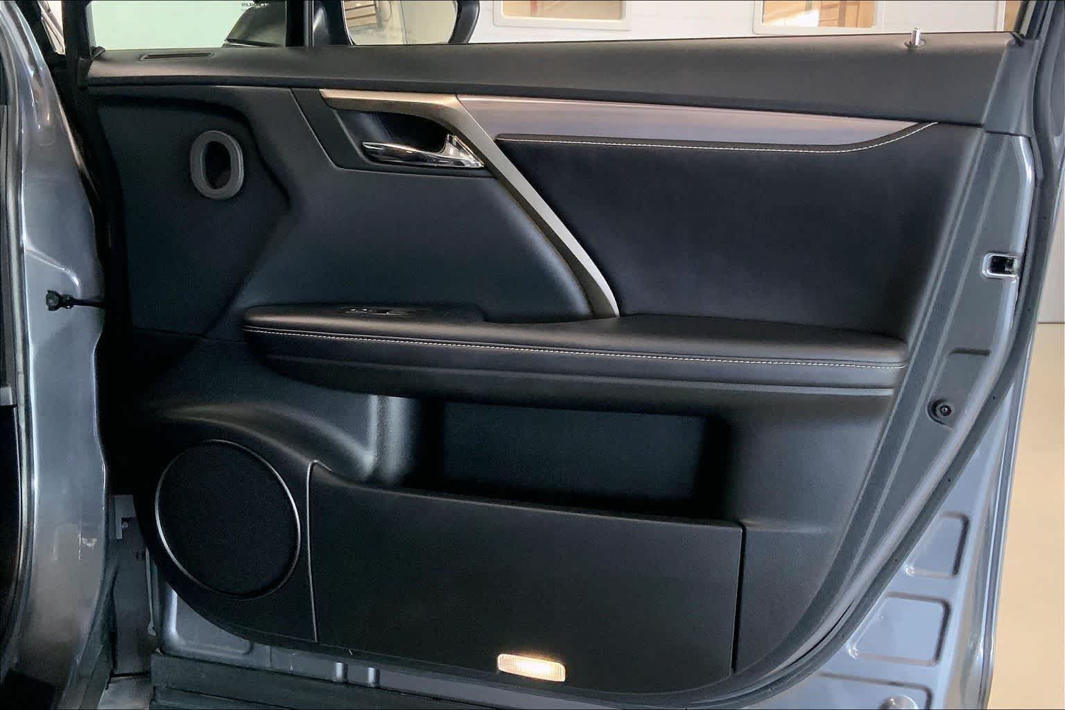 Thumbnail: 2021 Lexus RX - 26