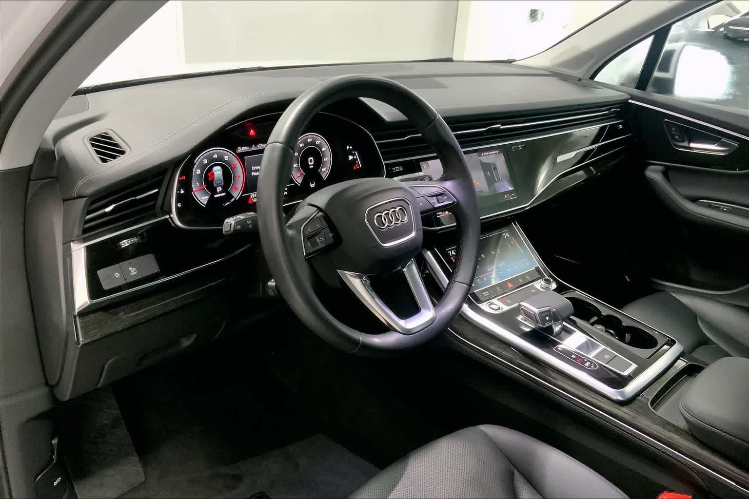 Thumbnail: 2023 Audi Q7 - 2