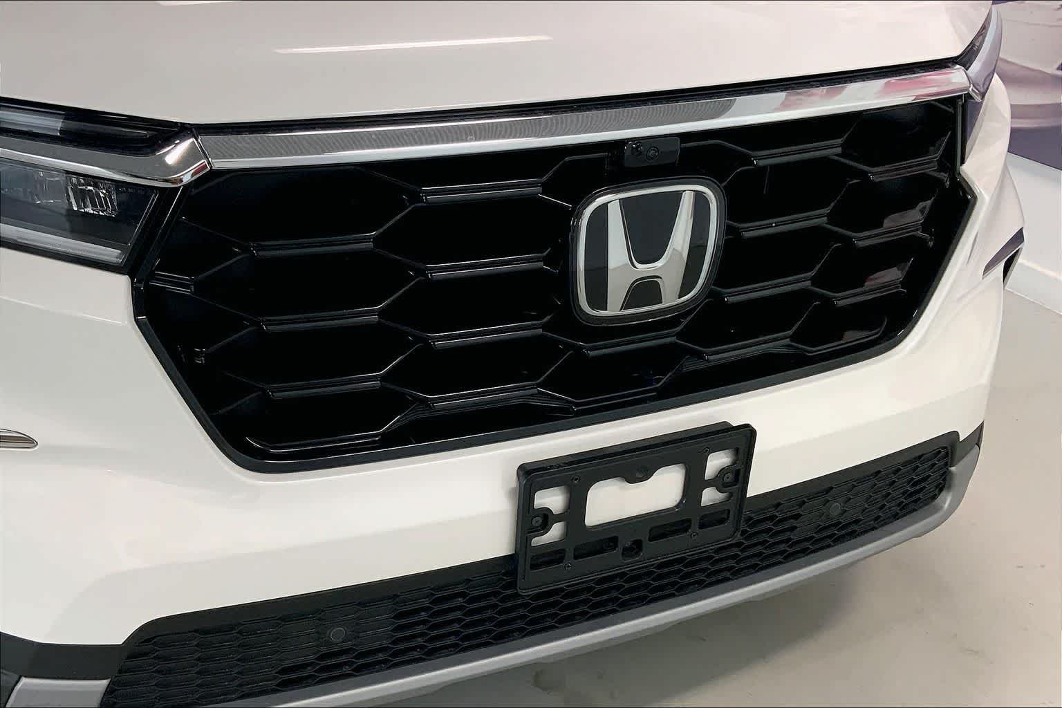 Thumbnail: 2024 Honda Pilot - 30