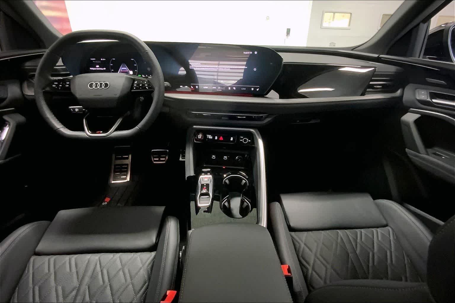 Thumbnail: 2025 Audi SQ5 - 9